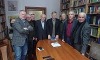 Круглий стіл у видавництві Просвіта з нагоди вшанування Героїв Крут.
